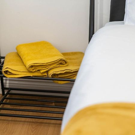 ברמינגהאם Two Bedroom Apartment-One Choice Stays- Jewellery Quarter מראה חיצוני תמונה