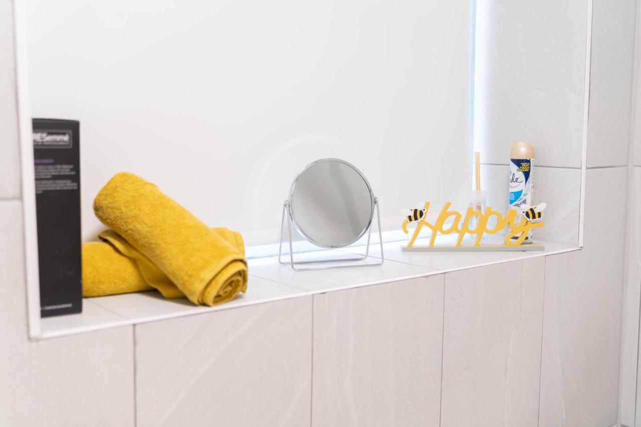 ברמינגהאם Two Bedroom Apartment-One Choice Stays- Jewellery Quarter מראה חיצוני תמונה