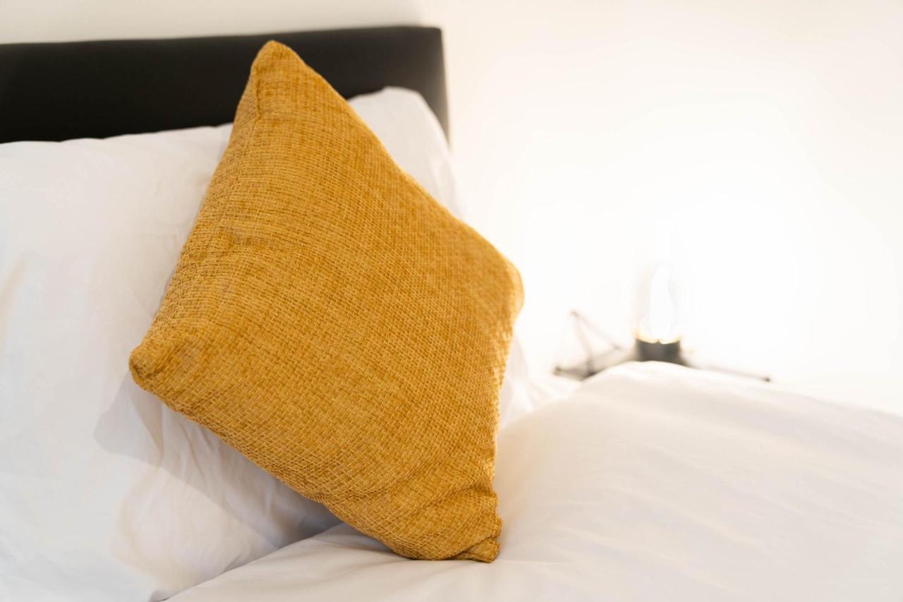 ברמינגהאם Two Bedroom Apartment-One Choice Stays- Jewellery Quarter מראה חיצוני תמונה