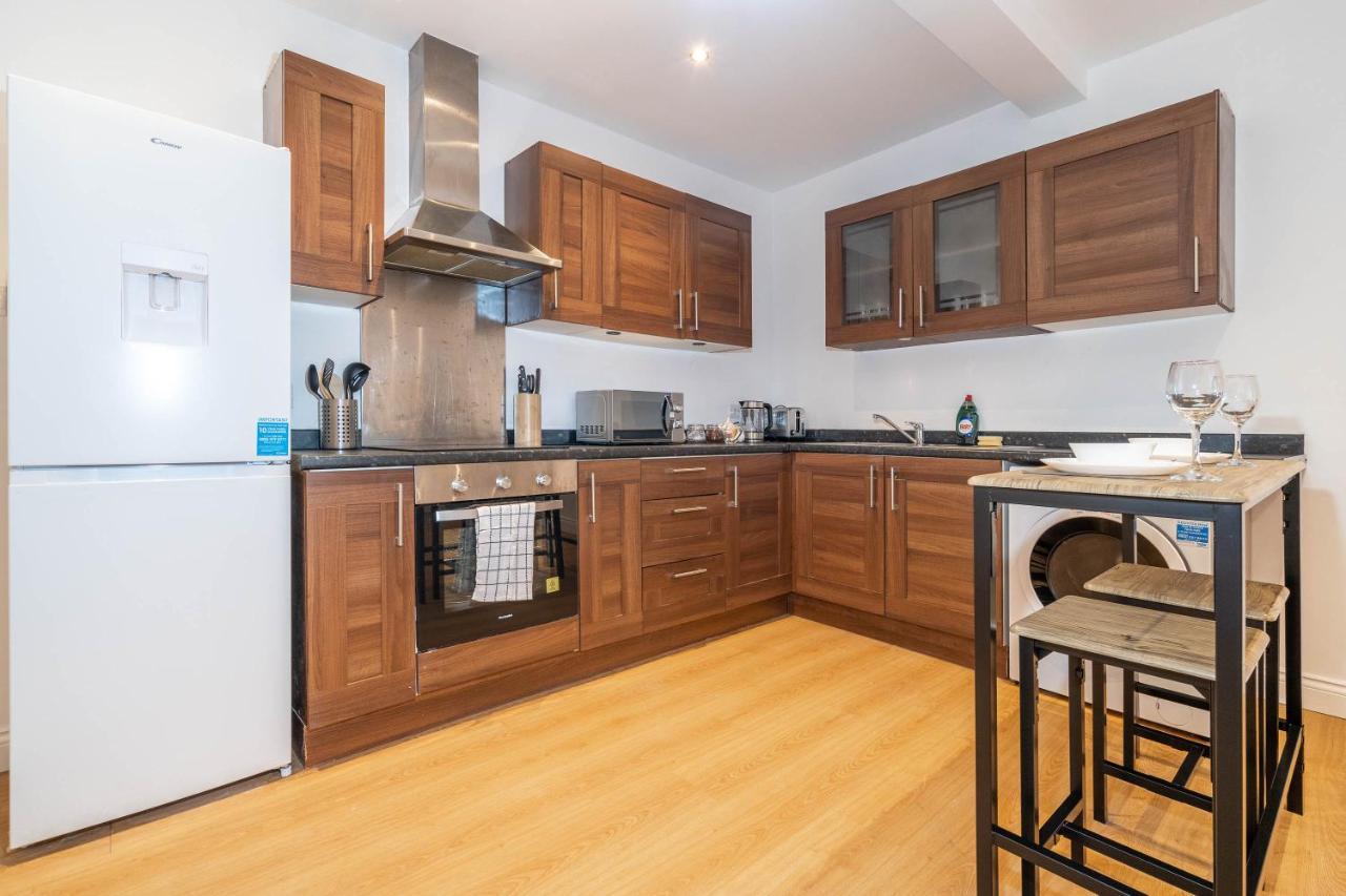 ברמינגהאם Two Bedroom Apartment-One Choice Stays- Jewellery Quarter מראה חיצוני תמונה