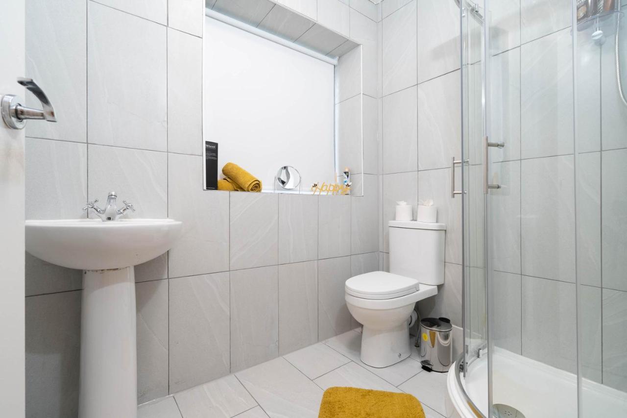 ברמינגהאם Two Bedroom Apartment-One Choice Stays- Jewellery Quarter מראה חיצוני תמונה