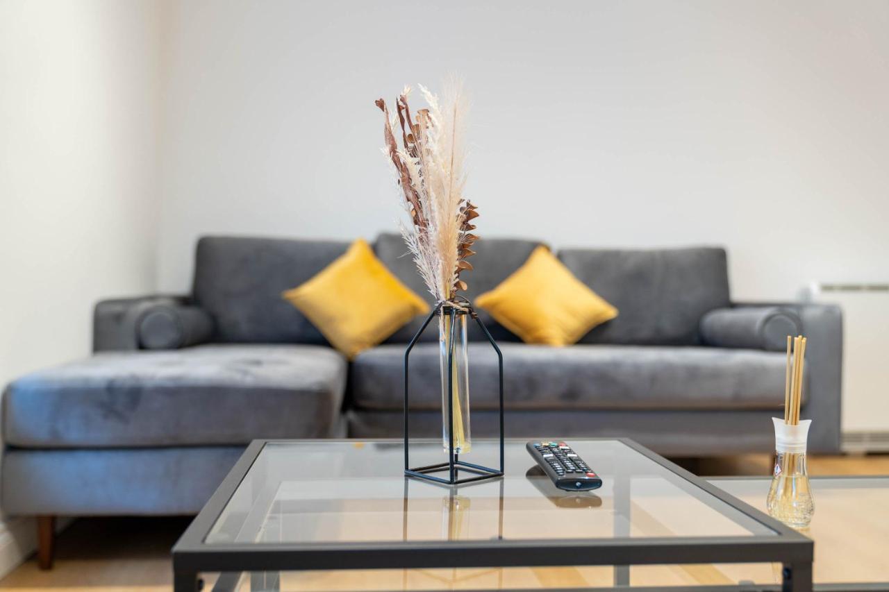 ברמינגהאם Two Bedroom Apartment-One Choice Stays- Jewellery Quarter מראה חיצוני תמונה