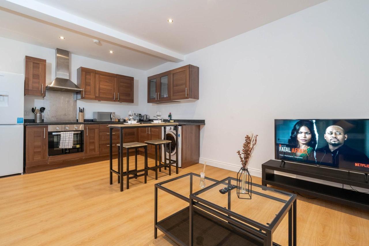 ברמינגהאם Two Bedroom Apartment-One Choice Stays- Jewellery Quarter מראה חיצוני תמונה